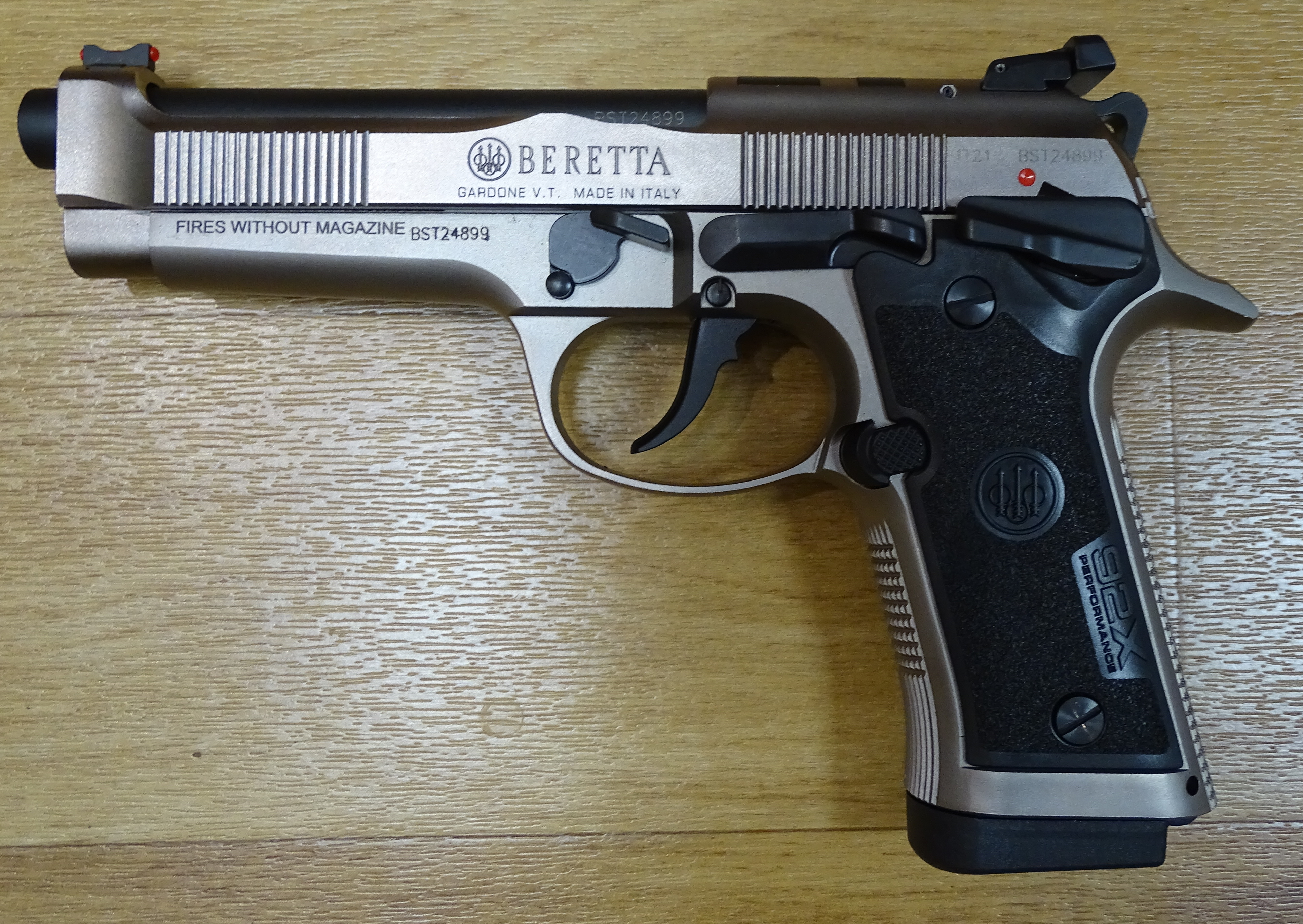Beretta 92 x-Performance Defense/Optique Ready