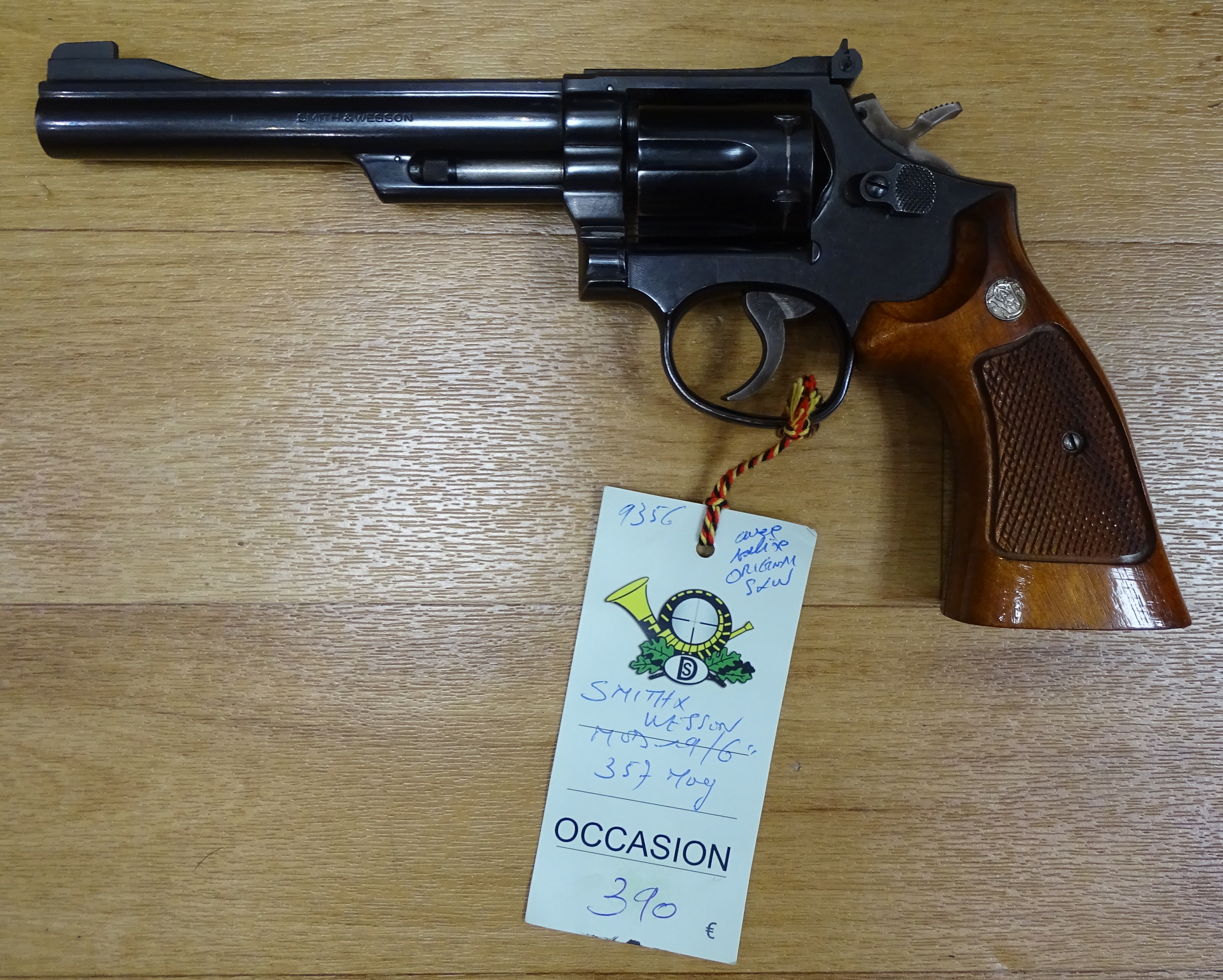 Revolver Smith & Wesson Mod 19/6''