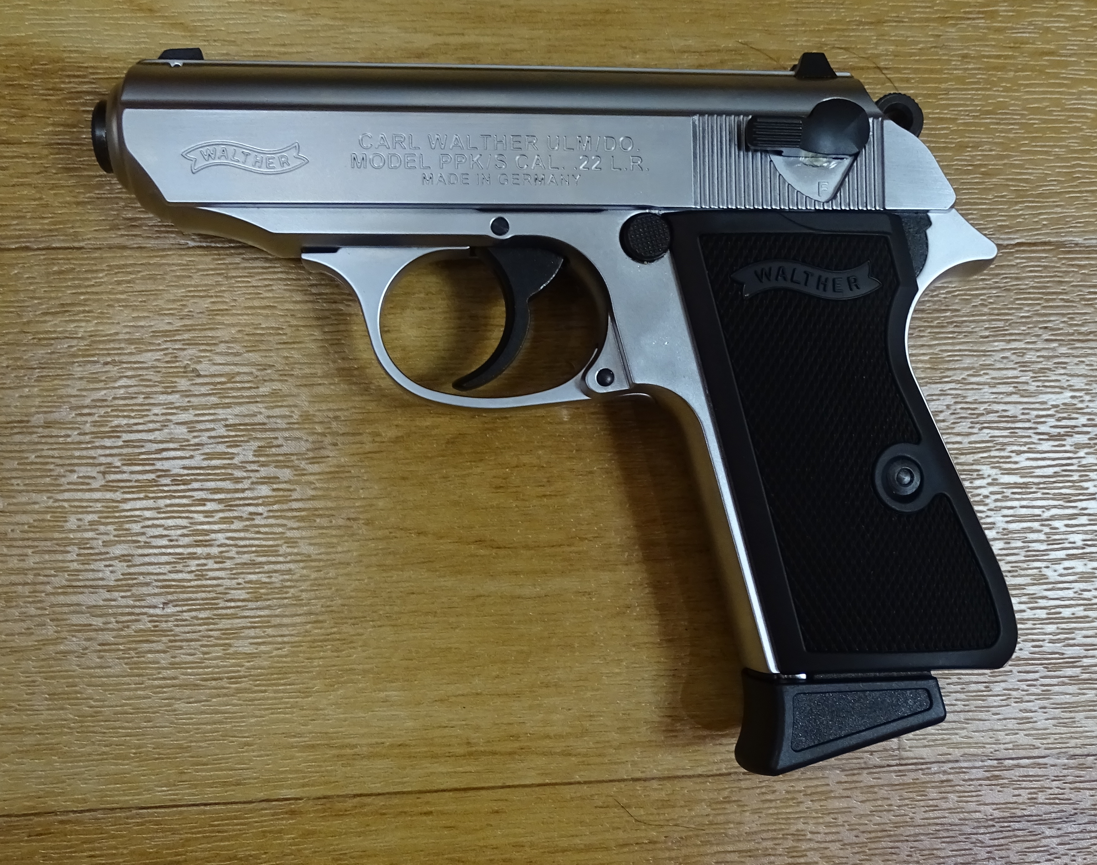 Pistolet Walther PPK/S  Nickel