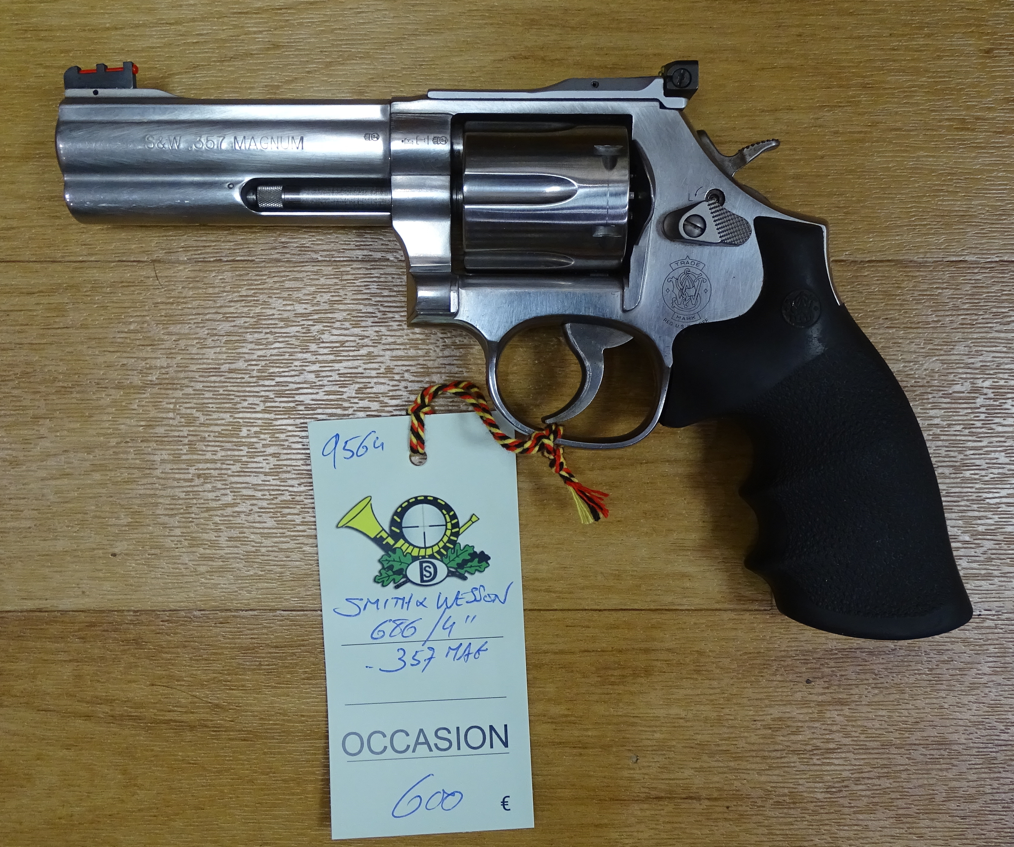 Revolver Smith & Wesson Mod 686/4''