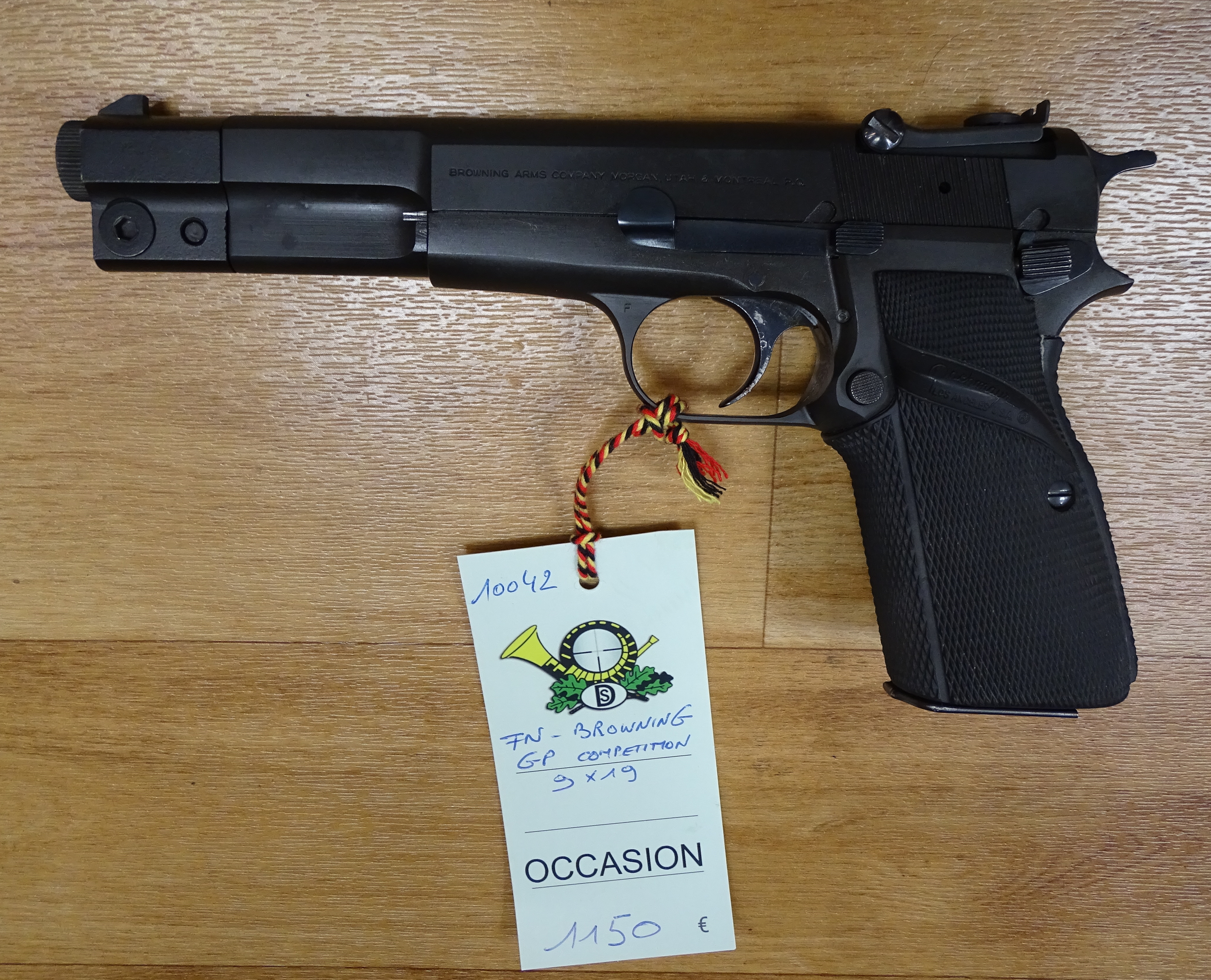 Pistolet FN-Browning GP  Competition